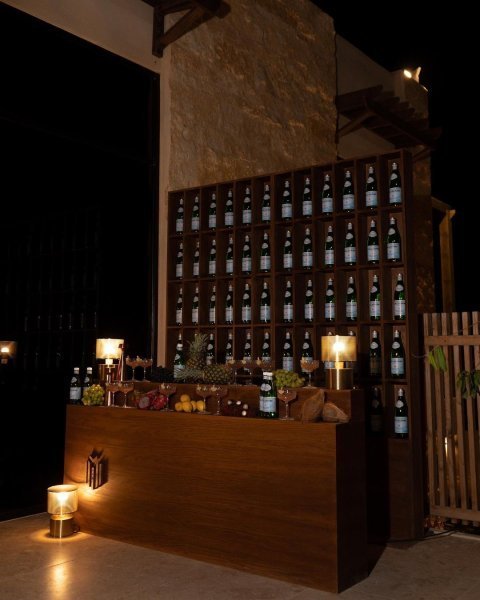 🍹 Welcome Drink Station