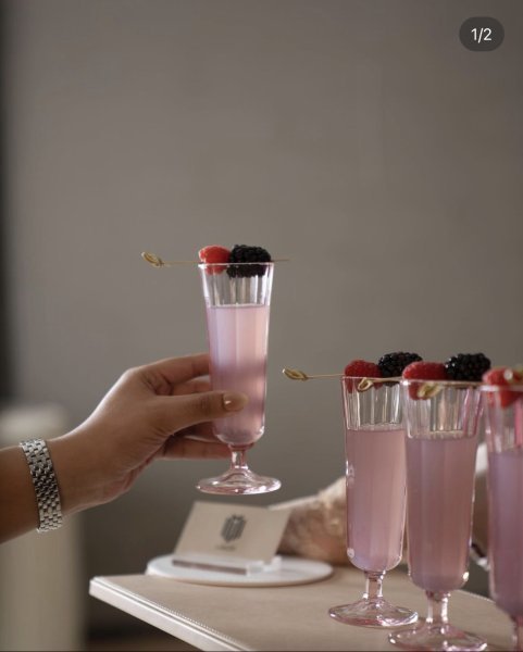  Welcome Drink 🍷